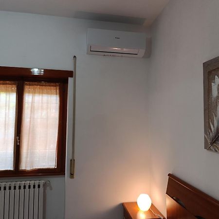 Alloggiare Da Sandra โรม ภายนอก รูปภาพ