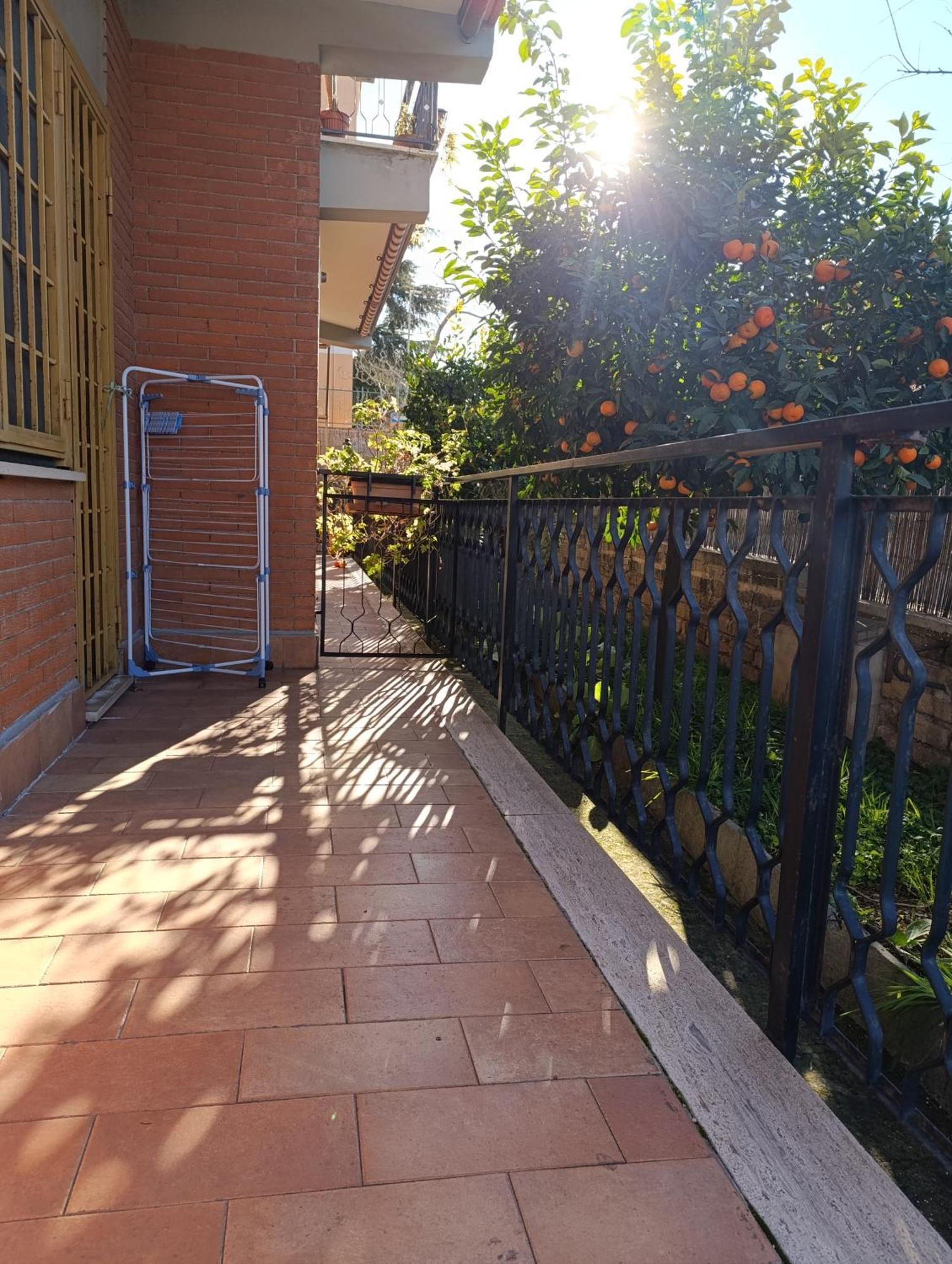Alloggiare Da Sandra โรม ภายนอก รูปภาพ